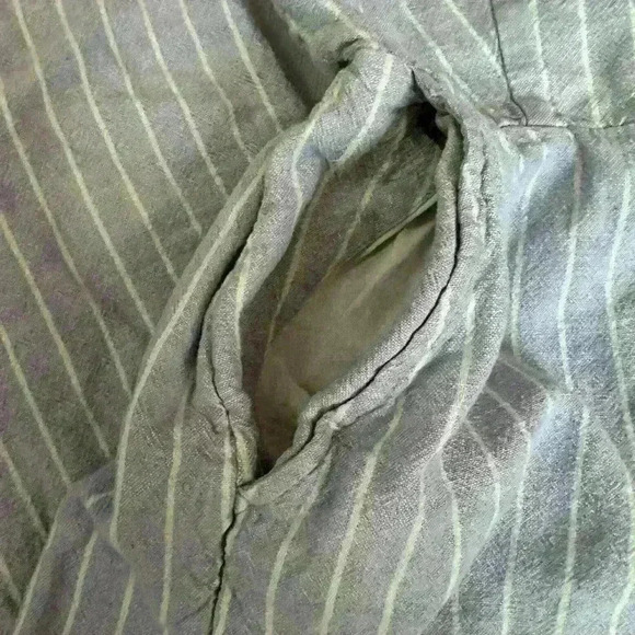 Old Navy women’s striped cropped jumper, size S with adjustable straps - Picture 4 of 4